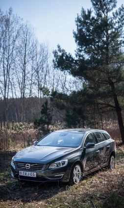 Volvo V60 cena 51800 przebieg: 351507, rok produkcji 2014 z Warszawa małe 631